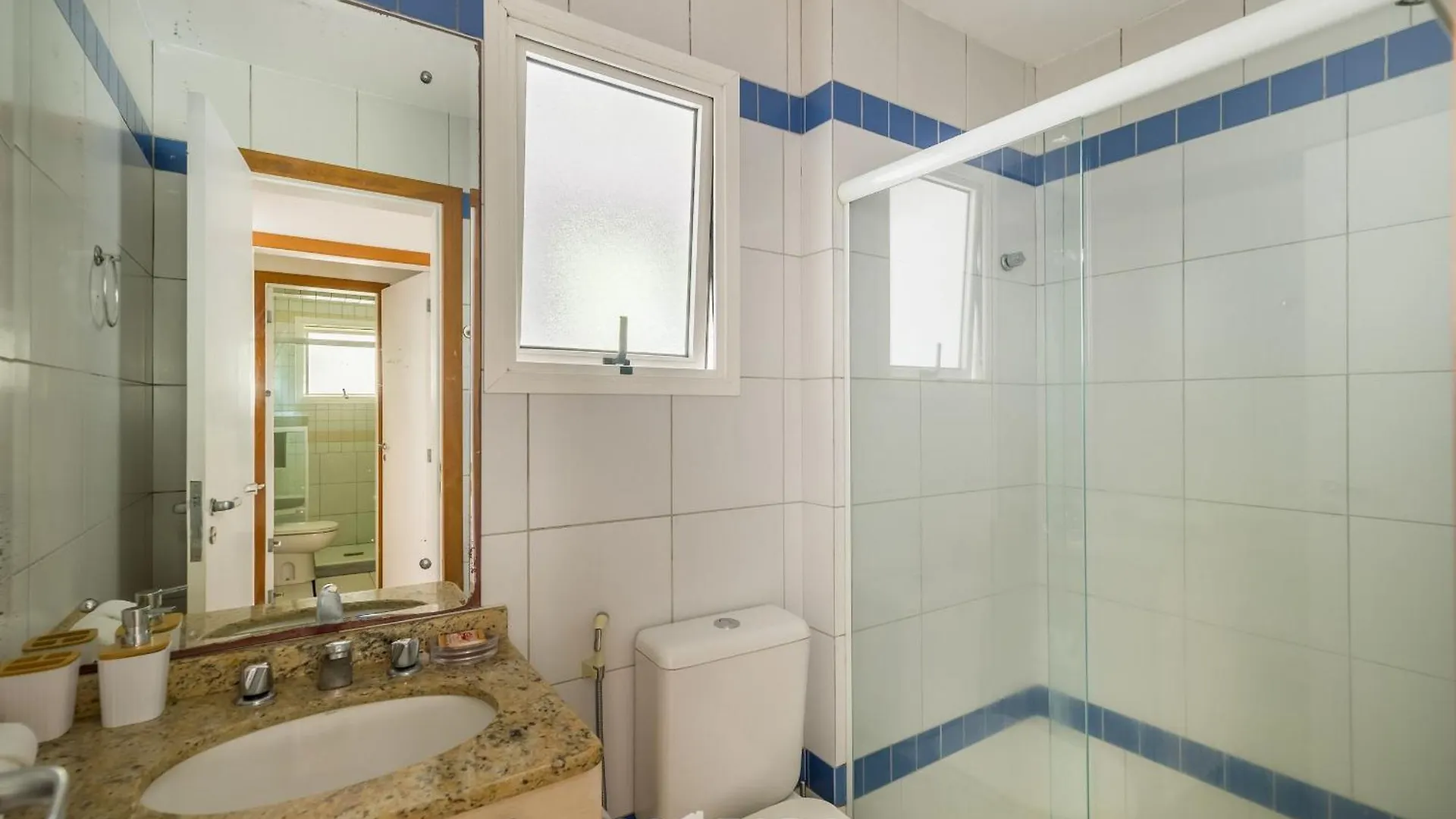 Apartamentos A 450M Da Lagoa Da Conceicao - Crm Florianopolis