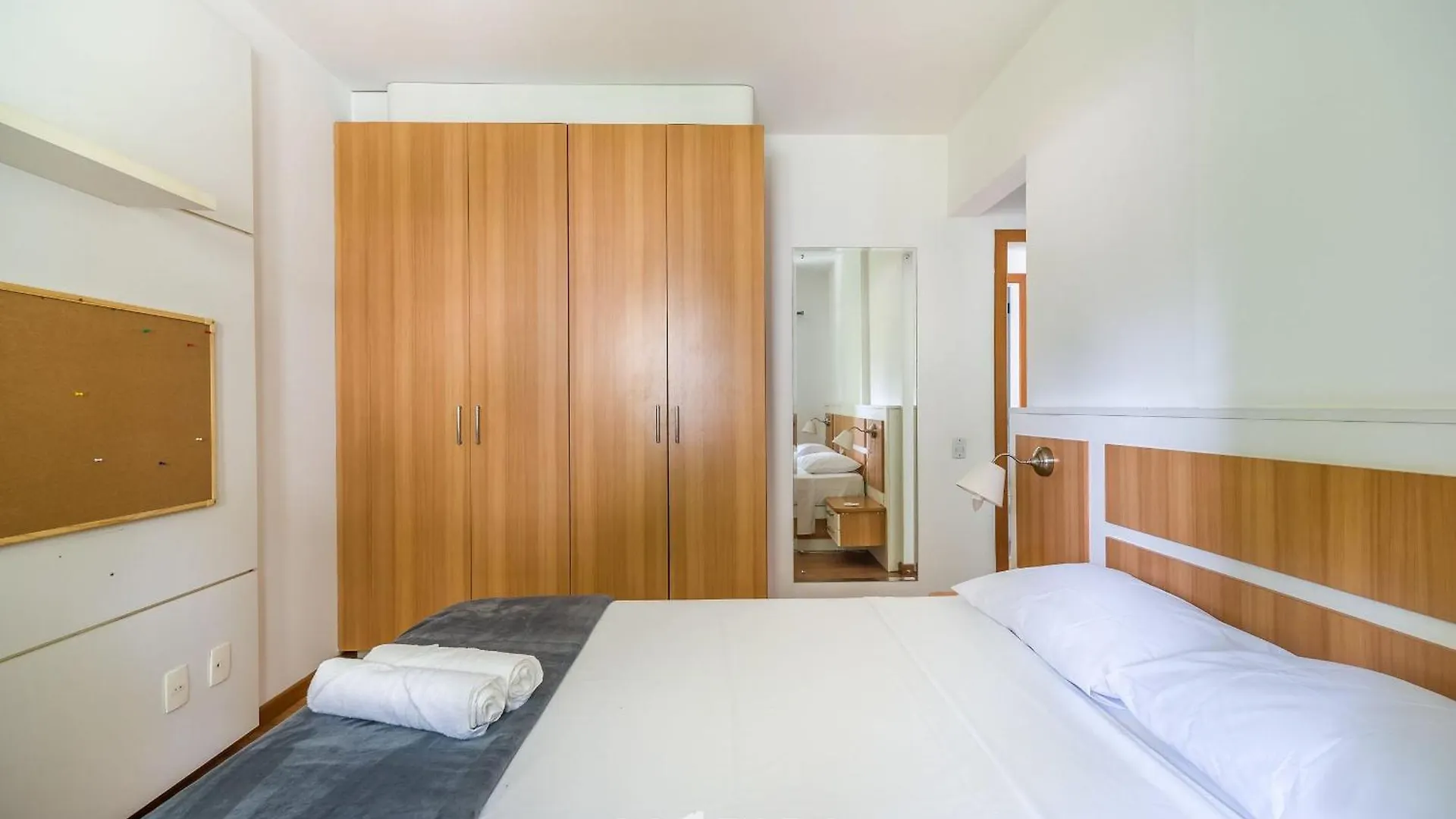 Apartamentos A 450M Da Lagoa Da Conceicao - Crm Florianopolis Apartment