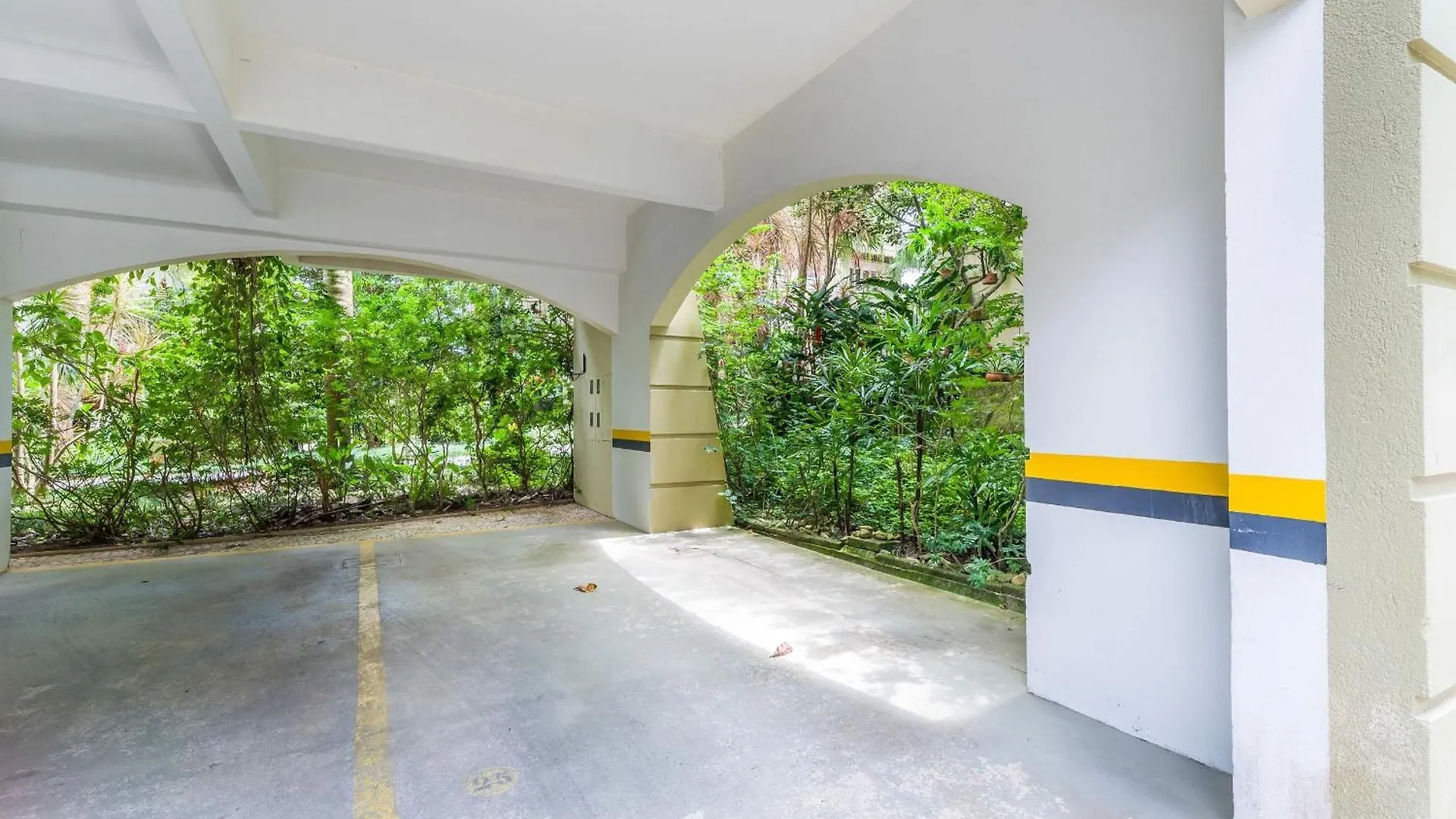 Apartamentos A 450M Da Lagoa Da Conceicao - Crm Florianopolis Brazil